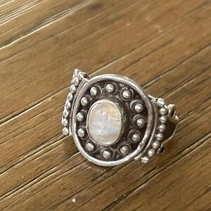 Sterling Silver Moonstone Ring 6